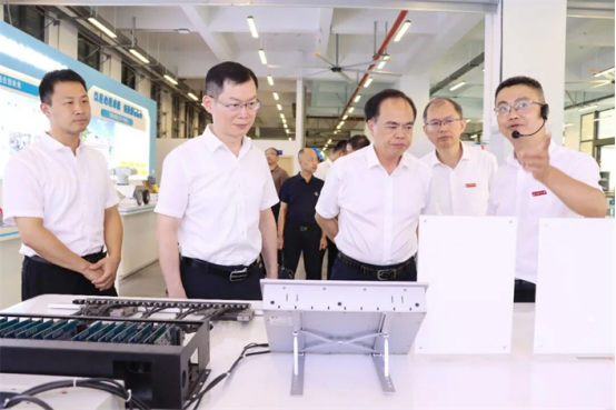 联动“校地企” 贯通“产学研” | 区委书记唐春晓、区政府区长郭宁走访黎明职业大学